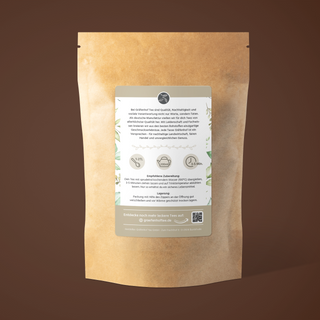 Die Rückseite unseres Chai Classic Tees - Zubereitung: 1-2 TL mit 200ml kochendem Wasser übergießen und 3-5 Minuten ziehen lassen. Abkühlen lassen und genießen.